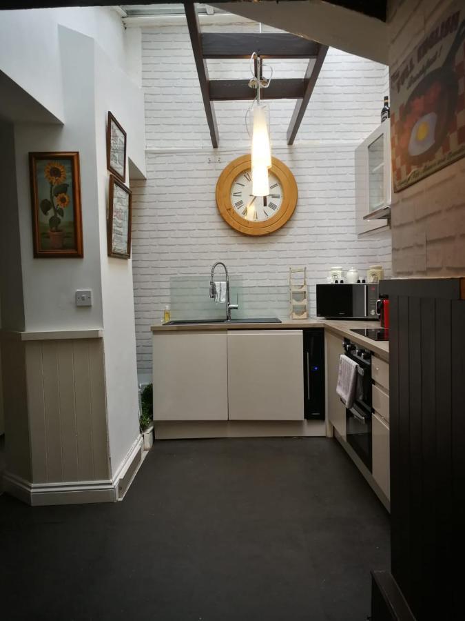 Three Sisters Cottage Torquay Bagian luar foto